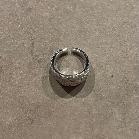 2311RG0337 / Craft twist line ring（Silver）