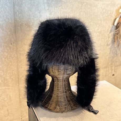2412SL11047BK(S)/ Volume flight fur cap（Black）