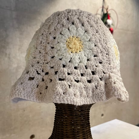 2508HW0101(S) / Flower Knit Cap（Ivory）