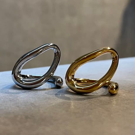 2506RG0659 / Circle asymmetry twist ring（Silver）