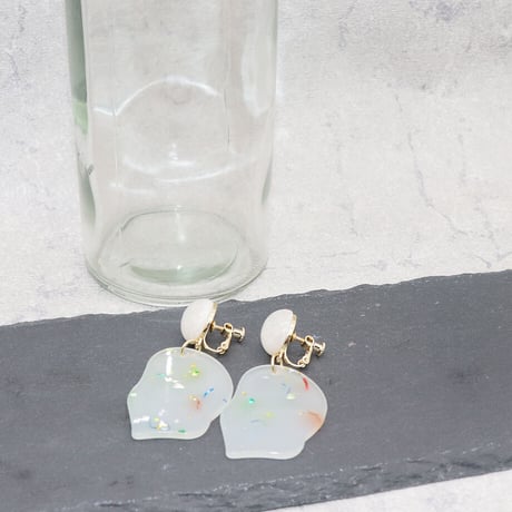 Colored Sequin Resin Face Earrings（Marble Mint） /  2102_ER045