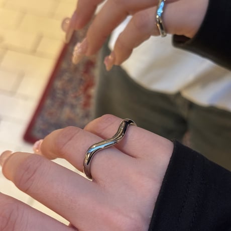 2504RG0616 /  Heart double finger ring（Silver）