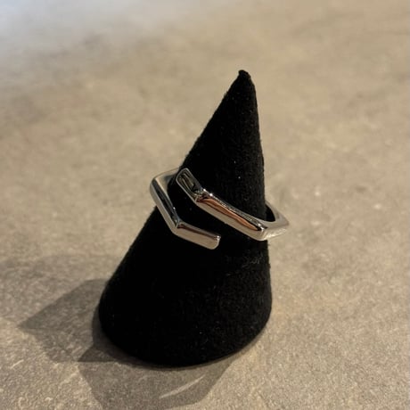 2503RG0597 / hexagon cross design ring（Silver）
