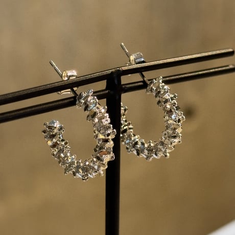 2504PR0775 / star line hoop Pierce（Silver)