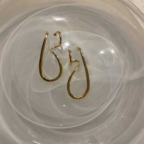 EC103 / Irregular curve Earcuff(Gold)
