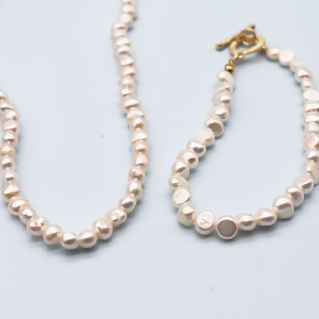 Mantel Freshwater Pearl Bracelet（Pearl）/ 2106-BR061