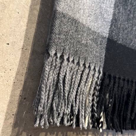 2511GS052(S)/ Check Stole（Black CK)