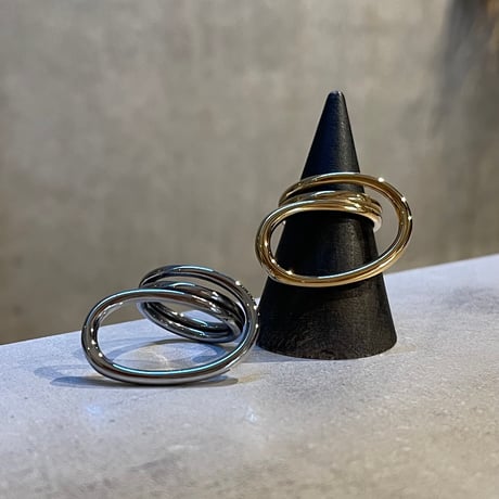 2504RG0615 / Ovel  twist ring（Silver）