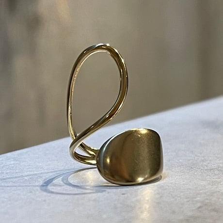 2504RG0612 / Asymmetry curve design ring（Gold）