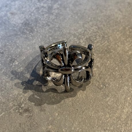 2504RG0607 / Tiny cross ring（Silver）