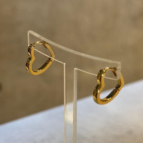 2501PR0743 / Mini Heart square hoop pierce（Gold）