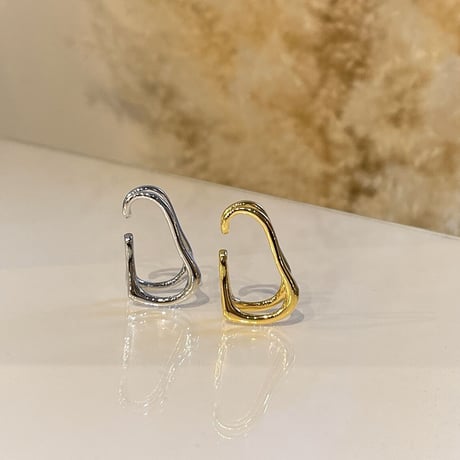 Double line Earcuff （Gold） / EC090