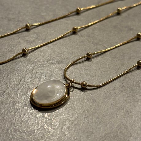 2503NC0321／oval stone  ball chain Necklace（Gold/white）