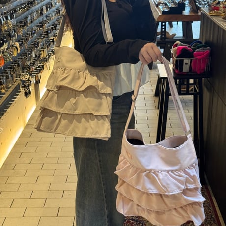 2507BG032(S) / Frill tote bag（Black）