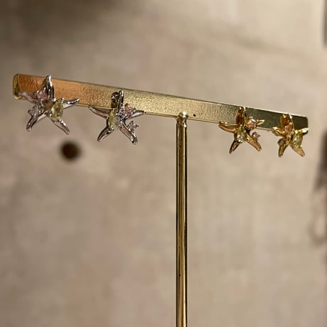 2412PR0737 / Star motif stone Pierce（Gold）