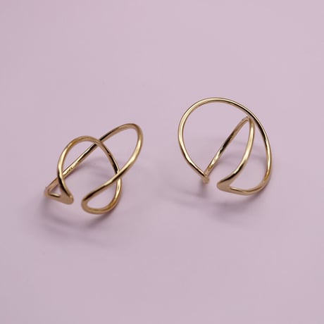 Metal Distortion Clip Earcuff （Gold/left） / EC057