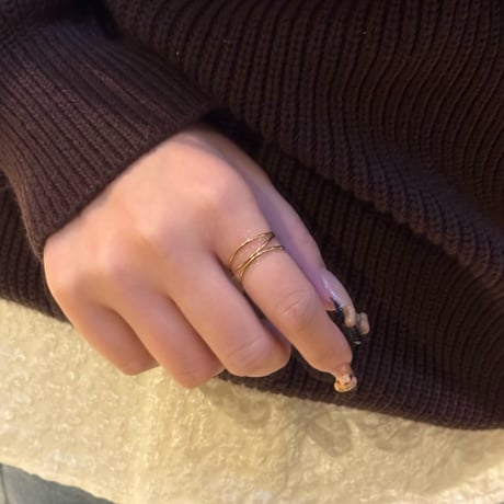 2502RG0579 / Helix design ring（Gold）