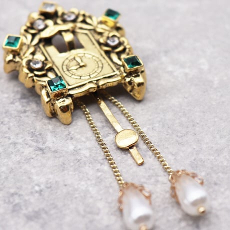 Vintage Portrait Bird Clock Brooch（GOLD） / OT-005