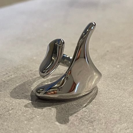 2506RG0653 / Irregular asymmetry design ring（Silver）
