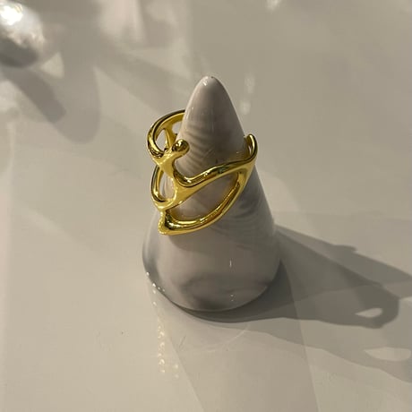 2312RG0361 / Brunch curve ring（Gold）