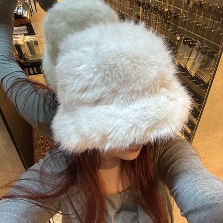 2409HW0050(S)/ Volume fur hat #2（White）