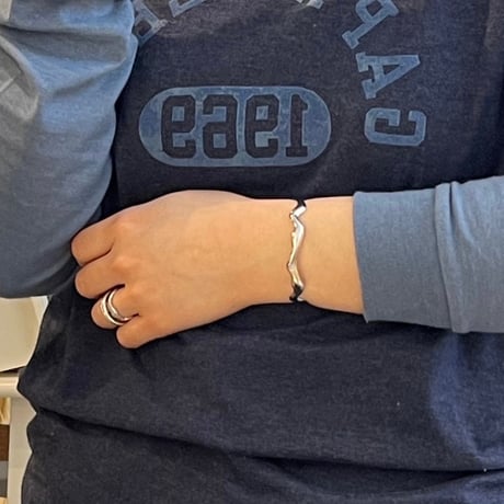 2502BR0069 / Craft wave bangle（Silver）