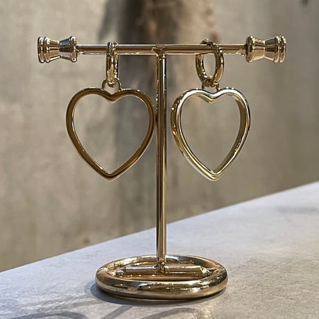 2502PR0747 / Heart motif hoop Pierce（Gold）