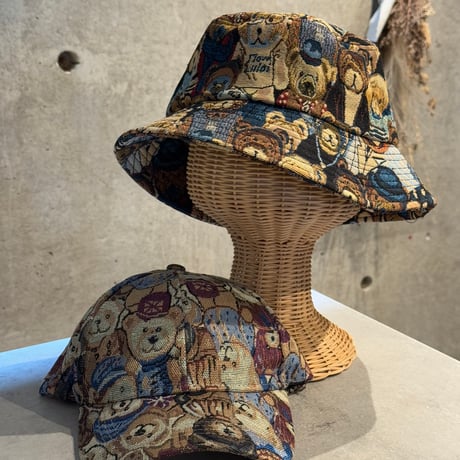 2508HW0098(S) / Jacquard Bear Cap（Navy）