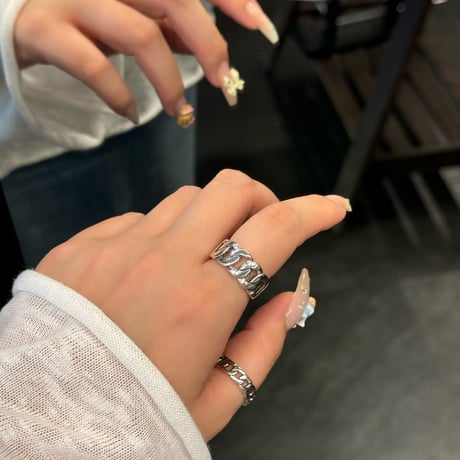2406RG0490 /  Twist chain design ring（Silver）
