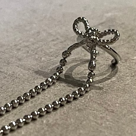 2502EC016 / Mini ribbon chain Ear Cuff（Silver）