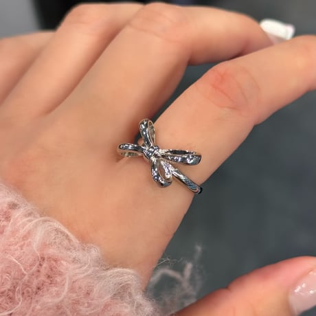2404RG0445 / Asymmetry ribbon motif ring（Silver）