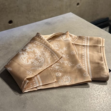 2501GS037(S)/ vintage flower print scarf（beige）