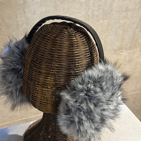 2601GS063(S)/ Fake Fox fur earmuffler（Frost Grey Mix）