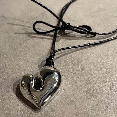 2411NC0269 / Volume heart choker（Silver）