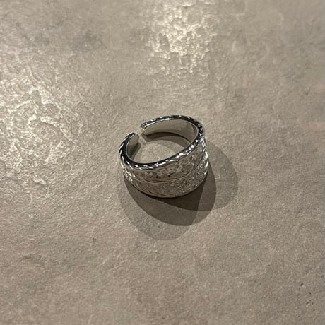 2311RG0337 / Craft twist line ring（Silver）