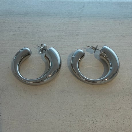 2606PR0848 / Round hoop pierce（Silver）