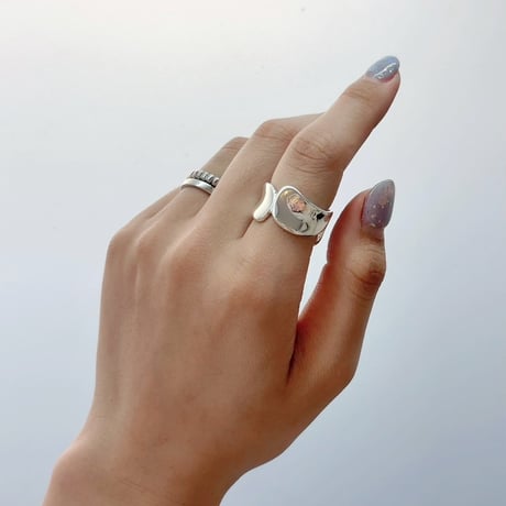 2604RG0774 / Connect wave design ring（Silver）