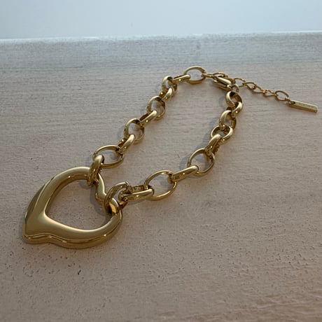 2606BR0141 / Heart motif chain Bracelet（Gold）
