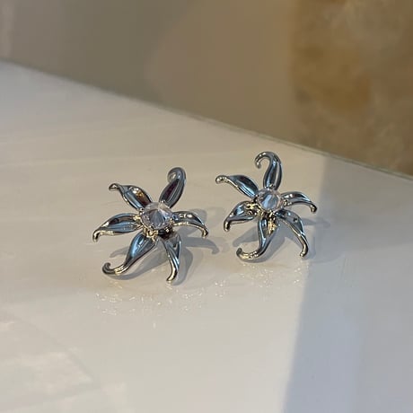 2311PR0594 / Flower motif stone Pierce（Silver）