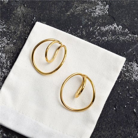 Metal Distortion Clip Earcuff （Gold/left） / EC057