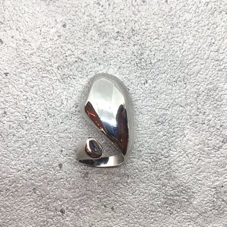Big unique ring（SILVER） /   2100-RG043
