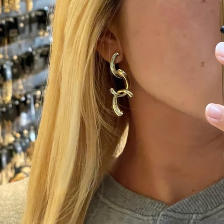 2403PR0684 / Curve connect Pierce（Gold）