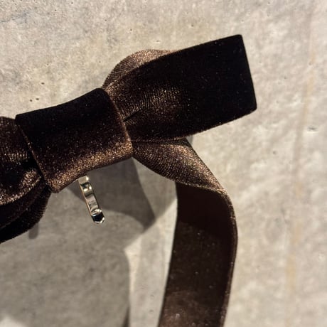 2401HA0050 / Velvet ribbon pony hook（Brown）