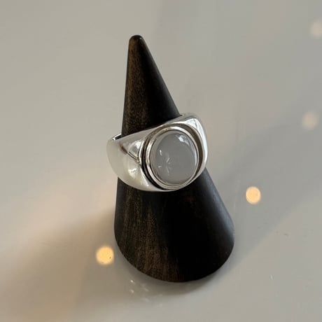 2603RG0751 / White oval stone ring（Silver）