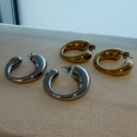 2606PR0848 / Round hoop pierce（Silver）