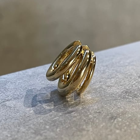 2601EC032 / Triple line volume Earcuff（Gold）