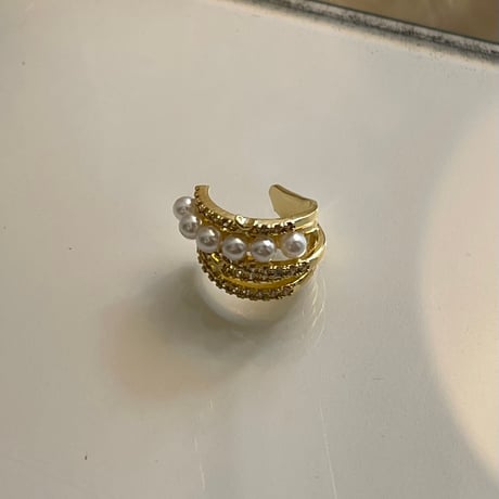 2403EC009 / Layer line pearl Ear Cuff（Gold）