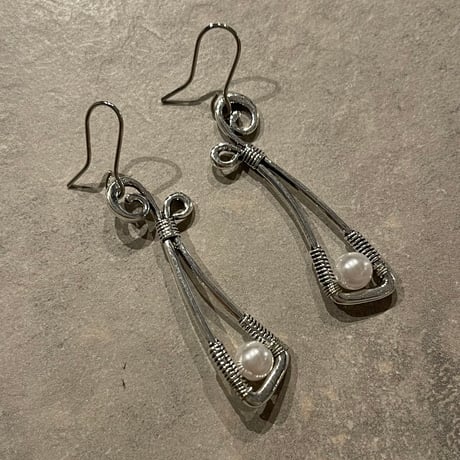 2503PR0754 / Pearl unique design Pierce（Silver）