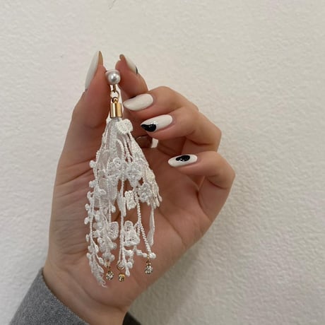 Hanging  Tassel  Flower Lace Earrings（White） /  2112_ER091