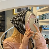 2512GS059(S)/ Knit triangle scarf（Black）
